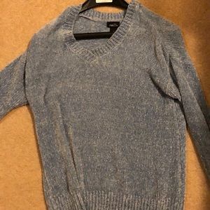 Rue 21 v-neck sweater